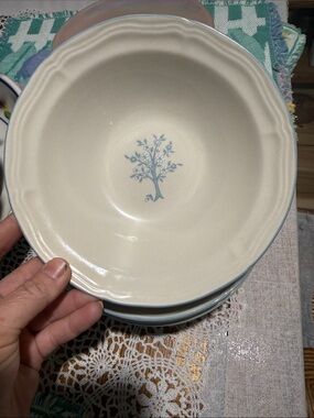 Brick oven stoneware set of 4 bowls cottagecore